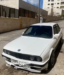  8 BMW E30 1990