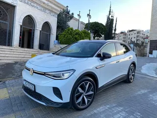  2 iD4. 2023 ماشيه 7 الف كيلو فقط بحاله ممتازه للبيع
