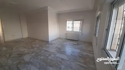  3 شقة فارغة  للإيجار في خلدا قرب دوار السكر ( 145م ) , طابق اول ,3 غرف نوم وحدة ماستر من المالك مباشرة