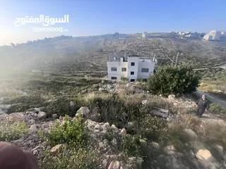  3 قطعه ارض للبيع قريبه على نابلس الجديده