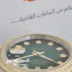  15 الساعة التريند جوتشي ... الرفيعة ... بسمك كريدت كارد ..... نسخة عالية الجودة .... ،،A7+  متوفرة الان