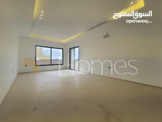  7 فيلا للبيع في طريق المطار بمساحة بناء 552م
