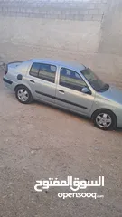  2 رينو كليو 2003 اوتوماتيك بحالة جيدة