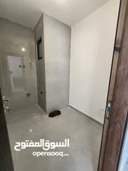  2 شقة فارغة للبيع بالقرب من دير غبار - ref : 14588
