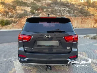  11 كيا سورينتو فل فل الفل ماعد فتحة 2019 ترخيص 2018 و4+4