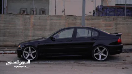  7 بي ام دبليو e46 2003 بسعر حرق
