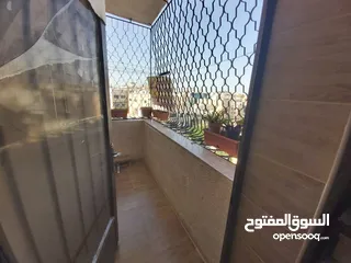  20 ثلاث سكنات للبيع