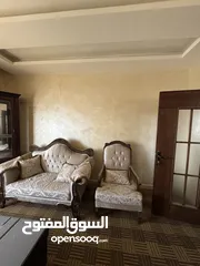  3 للبيع شقة مميزة في ماركا – طابق ثالث  مفروشة  طابو مستقل  لم تُسكن أبداً!