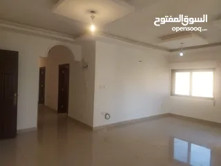  3 شقة للبيع 130 متر بالاقساط في عمان . طبربور.  الخزنة   شقة للبيع  المساحة 130 متر  الطابق الثالث ( ا
