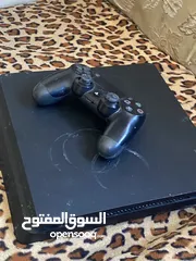  1 بلايستيشن 4 مستعمل شغال 100٪ يحتاج تنظيف و يرجع كأنه جديد