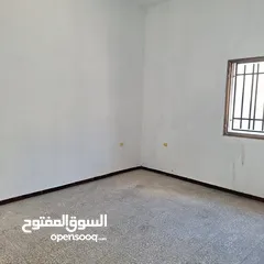  1 شقة للبيع في منطقة أبوهريدة شارع الصريم