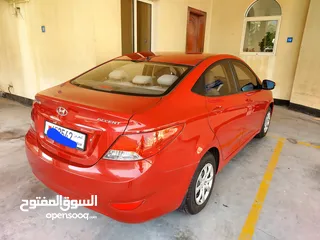  4 Hyundai accent 2013