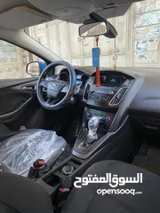  6 فورد فوكس .