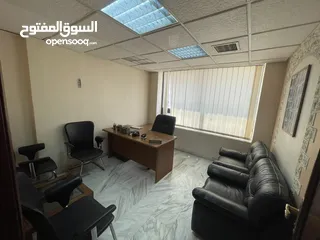  2 مكتب للايجار السنوي  Office for rent in wadi saqra