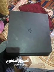  1 عرطه بلايستيشن 4 سليم مهكر للبيع