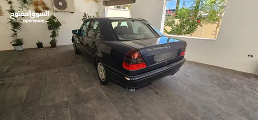 5 مرسيدس c180