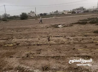  1 قطعة ارض للبيع