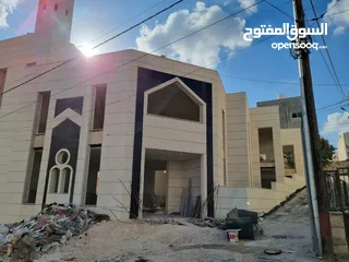  9 أرض سكنية مميزة للبيع في طبربور على شارعين – 250م2 قابلة للتفاوض