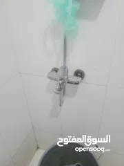  5 all bahrain working plumber electrician