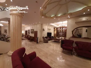  2 فيلا مستقله بالشويفات - التجمع الخامس،The villa is clubhouse five.