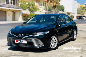  3 TOYOTA CAMRY GLE 2018 MODEL well maintained for sale