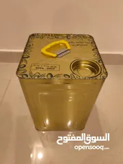  6 تنكة الزيت90 وفوق العشرة 85 للبيع في عمان زيتون حبكا-اربد
