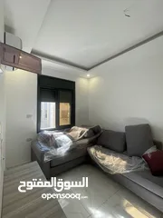  17 شقة مفروشه وفارغه للإيجار مميزه جدا