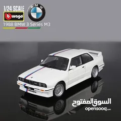  4 مجسمات قياس 1\24 منوعة يوجد مرسيدس وبي إم دبليو وبورش وفيراري وداتسون والكثير من السيارات الكلاسيكية
