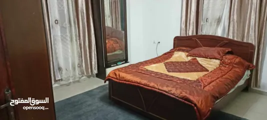  5 شقه مفروشه هادئه ونظيفه صحيه قريبه على الخدمات تصلح العائله صغيره او موظفين مريحه ا