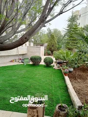  13 عشب صناعي واكسسوارات الملاعب