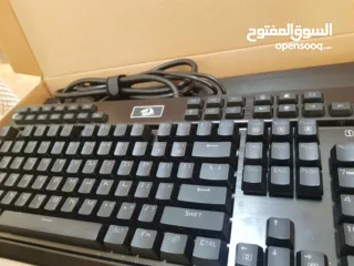  28 مجموعة كيبوردات ميكانيكال جيمنج ومكتبي بروفيشينال أصلي