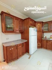  12 شقة طابقية - خلدا - 3نوم 1ماستر - 320م - بلكونتين بإطلالــــه مميزة - قرب الخدمات