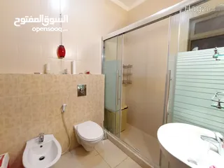  5 شقه مفروشة للبيع طابق رابع مع روف للبيع في منطقه ام اذينه ( Property ID : 31082 )