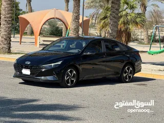  6 Hyundai Elantra 2022 (Black)