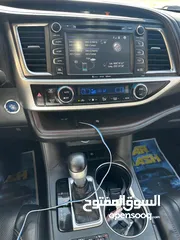  14 تويوتا هايلاندر 2019 لميتد بلاتينيوم فل كامل 4 كميرات و 7 مقاعد بانوراما توب نظافة
