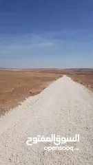  15 مادبا بجانب الجامعة الامريكيةمباشرة قطعة زراعيةمميزة بسعر 18 الف الدونم وبمساحة 3750متر واصل الخدمات