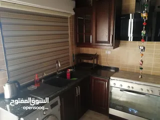  8 شقة جنوبية غربية للبيع شبه جديدة في طبربور -طارق شارع رطب قلبك