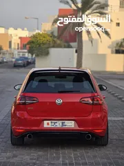  2 VW Golf GTI ClubSport