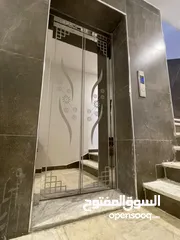  17 شقق طابقية للبيع مساحة 100 م و 200 م اربع غرف نوم