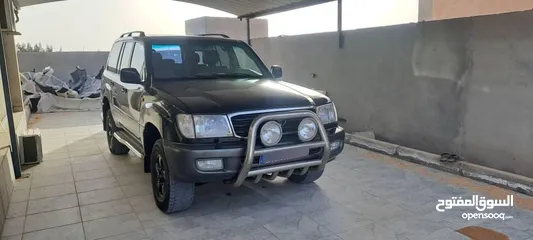  6 Toyota Land cruiser