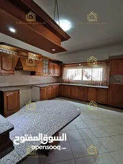  6 شقة فارغة - دير غبار - 4نوم - 280م - مطلة - قريبة من الخدمات العامة
