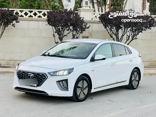  17 للبيع - هيونداي أيونيك هيبرد فل أوبشن بدون فتحة – أصل شركة  إنتاج وترخيص 2020 وسعر حرق كاش