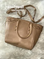  1 شنطة اصليه  نوع aspinal of London  بحاله جديده