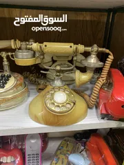  2 تليفونات انتيك من الخمسينات