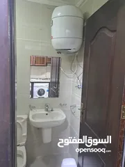  6 روف مفروش في عبدون مع ترس واسع