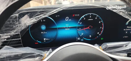 28 مرسيدس GLE 350- 4 MATIC موديل 2020  دفع رباعي  عاليه الإضافات  غير مجمركه لون ابيض والداخل اسود