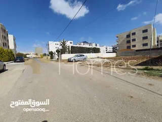  2 ارض للبيع تصلح لبناء اسكان في حي الصحابة بمساحة 750م