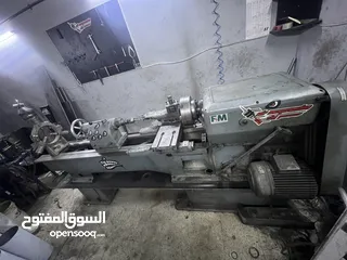  3 مخرطه الماني متر ونصف بحالة ممتازة للبيع بسعر مغري