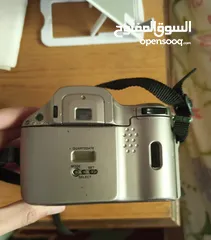 1 كاميرا OLYMPUS للبيع بحالة جيدة جدا