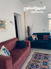  4 طقم كنب 9 مقاعد +بفه  بحاله ممتازه